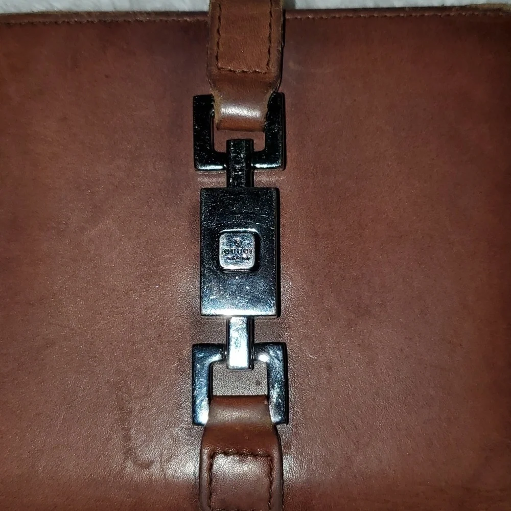 Gucci Compact Wallet with Piston Lock